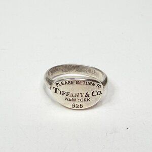 Vintage Tiffany & Co. Return to Tiffany Oval Tag Ring Sterling Size 6 JR1126